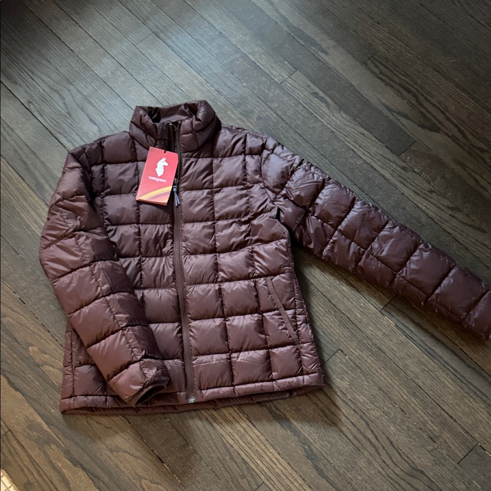 NWT Cotopaxi Women's Puffer Jacket Size Small